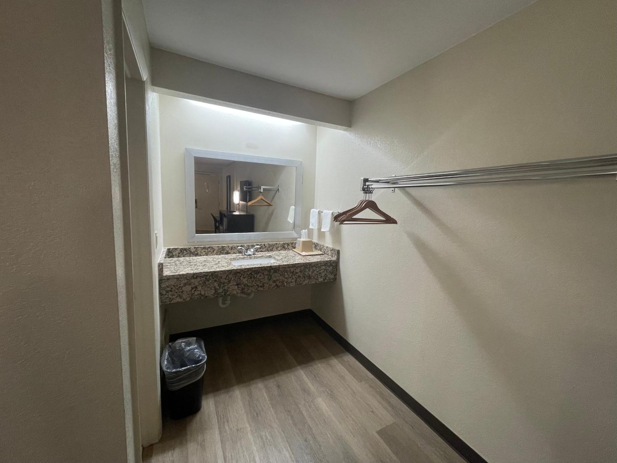 Royal Inn Motel Φρέντερικσμπεργκ Εξωτερικό φωτογραφία